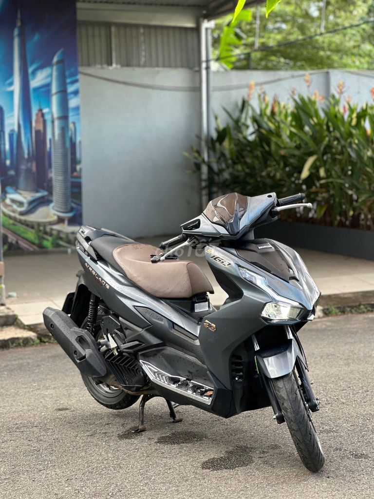 Honda Air Blade 2022 160cc/ABS Xám. Mua bán Xe máy tại Huyện Trảng Bom Đồng Nai được đăng bởi phương hình 8