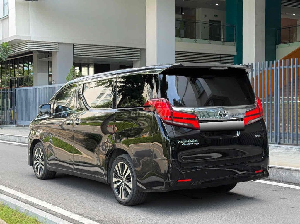 cần bán Toyota Alphard luxury exclusive sx2022. Mua bán Ô tô tại Quận 7 Tp Hồ Chí Minh được đăng bởi Hoàng Trung hình 8