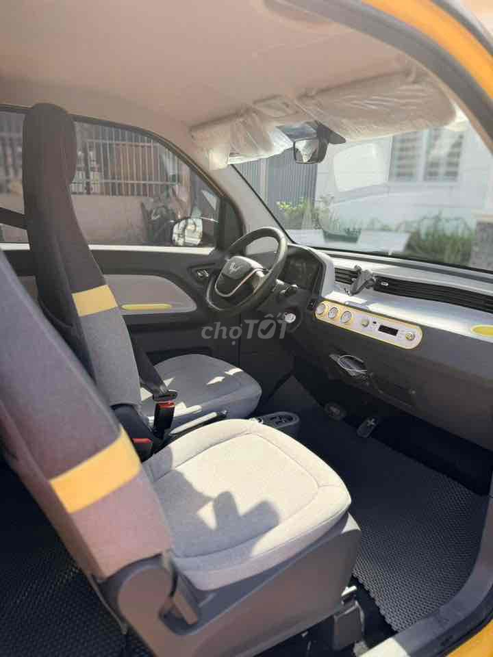 Wuling Hongguang Mini EV 2023 LV2-120 Vàng. Mua bán Ô tô tại Thành phố Mỹ Tho Tiền Giang được đăng bởi Cửa Hàng Xe Máy Minh Dũng hình 4