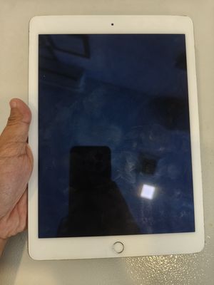 Cần bán Ipad air 2 16gb 4G màu trắng mới 97%. Mua bán Máy tính bảng tại Quận Thanh Khê Đà Nẵng được đăng bởi Lê Tấn Nam Tân