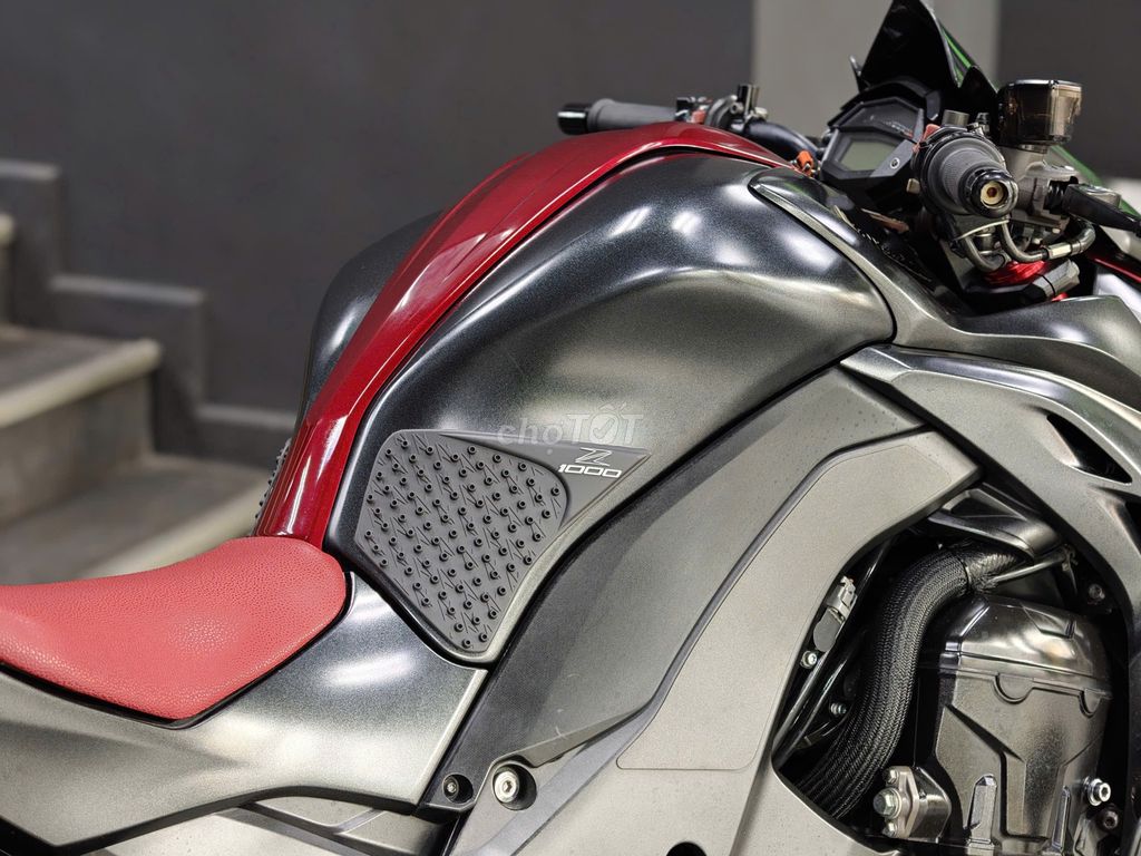Z1000 ABS ĐỎ CANDY CHẠY LƯỚT. Mua bán Xe máy tại Quận Tây Hồ Hà Nội được đăng bởi Tu Phamanh hình 5