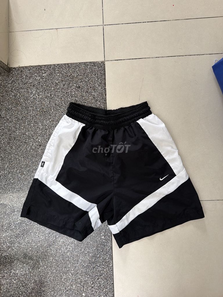 Nike chính hãng size m form nhỏ . Mua bán Quần áo tại Quận Tân Bình Tp Hồ Chí Minh được đăng bởi Phương hình 1