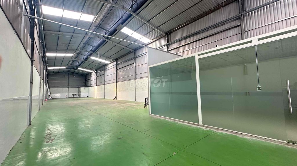 Bán Xưởng Thuận An 600m Đường Xe Container