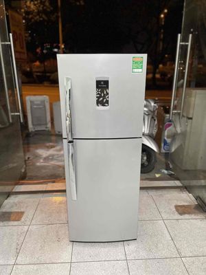Tủ Lạnh Electrolux 211lit siêu bền, tiết kiệm điện