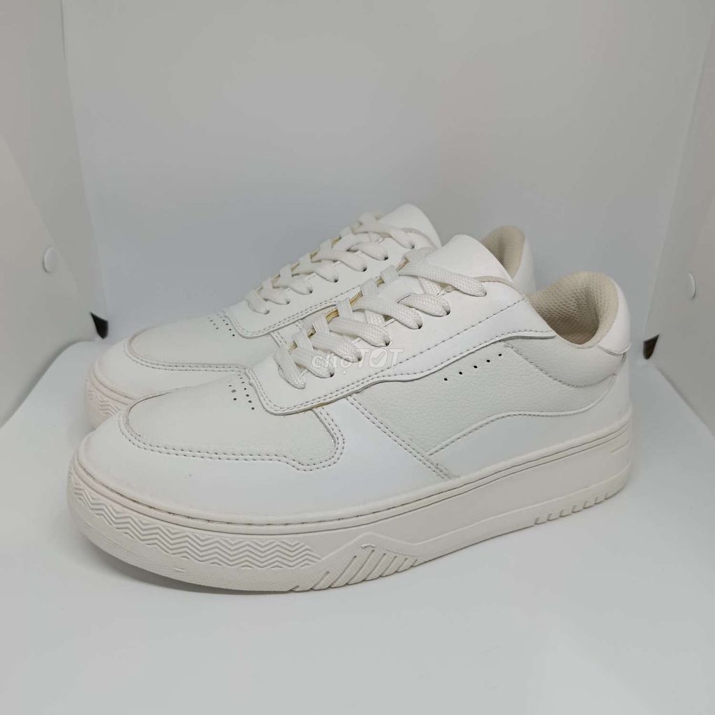Giày sneaker JOG04 Da Micofiber Trắng 40. Mua bán Giày dép tại Huyện Đông Hưng Thái Bình được đăng bởi vũ hình 1