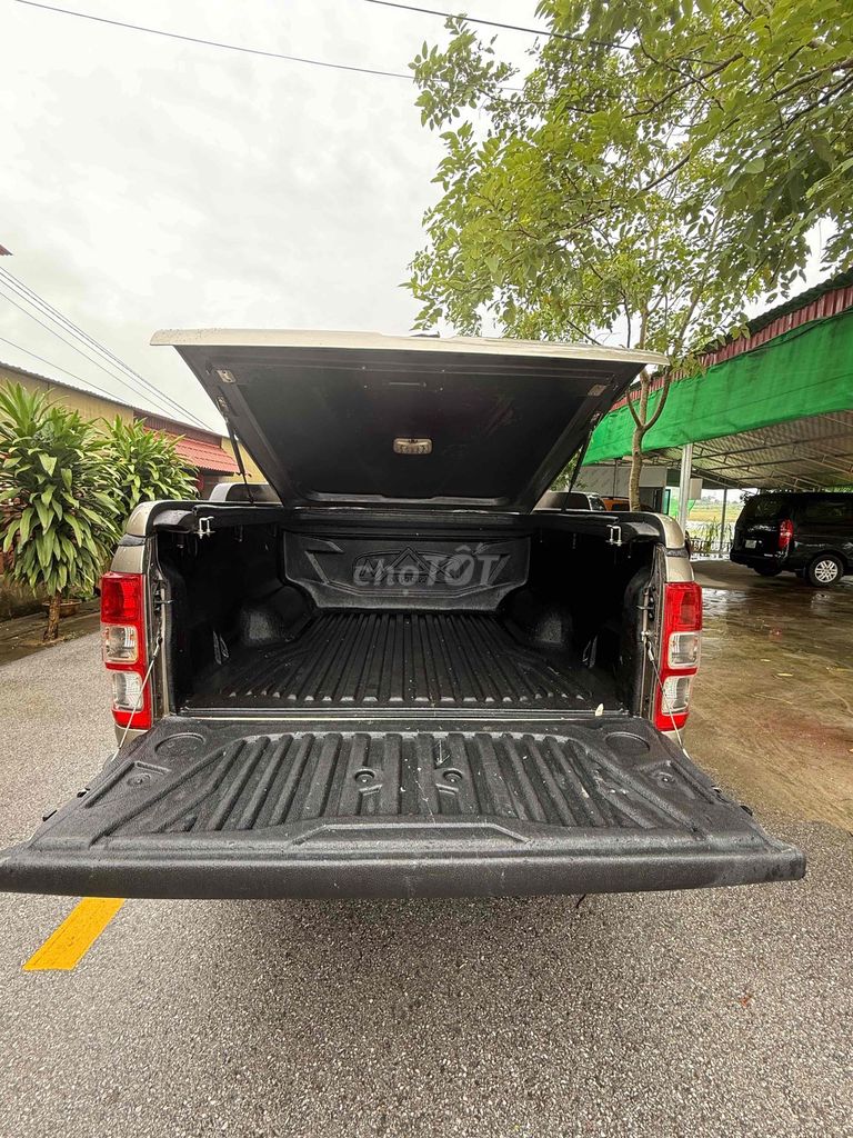 Ford Ranger 2015 XLS 2.2L 4x2 AT - 14231 km. Mua bán Ô tô tại Huyện Ba Vì Hà Nội được đăng bởi Phùng Văn Phúc hình 7