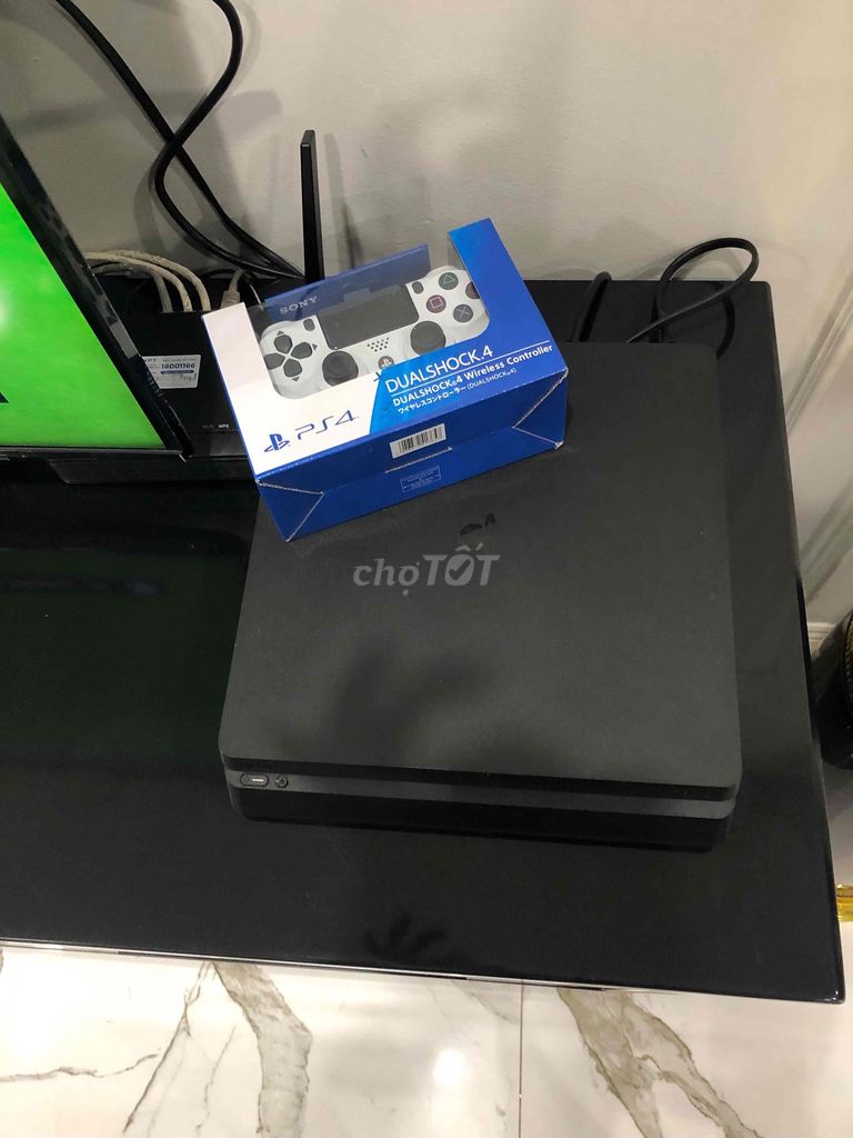 Tay cầm chơi game Sony DualShock 4 Trắng PS4. Mua bán Thiết bị chơi game tại Thị xã Thái Hòa Nghệ An được đăng bởi Phong VIPPRO hình 1