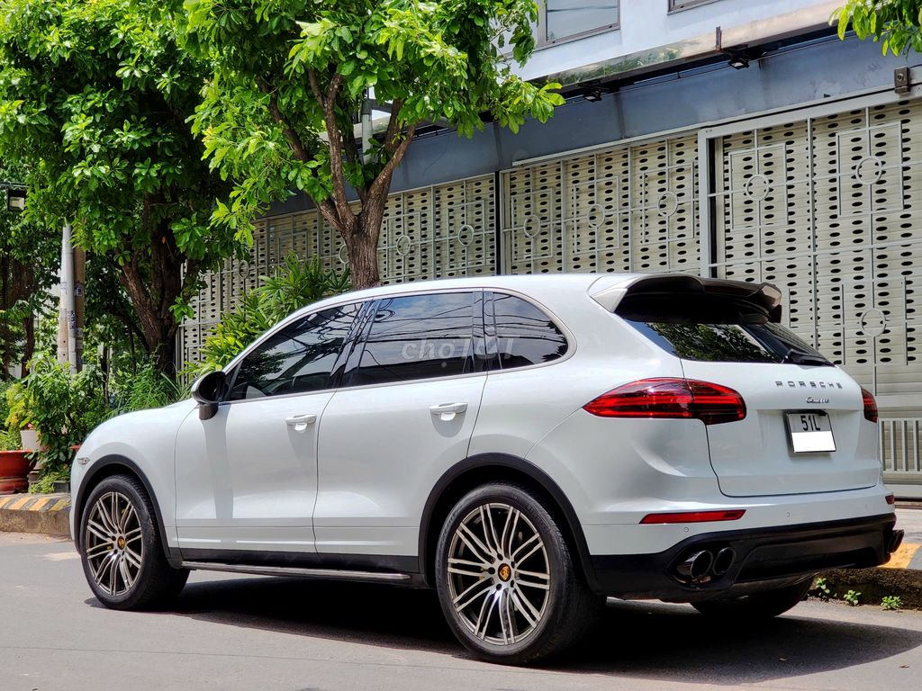 Siêu phẩm Porsche Cayenne đồ chơi hơn Nửa TỶ đồng. Mua bán Ô tô tại Quận Gò Vấp Tp Hồ Chí Minh được đăng bởi Tân Đề Li hình 5