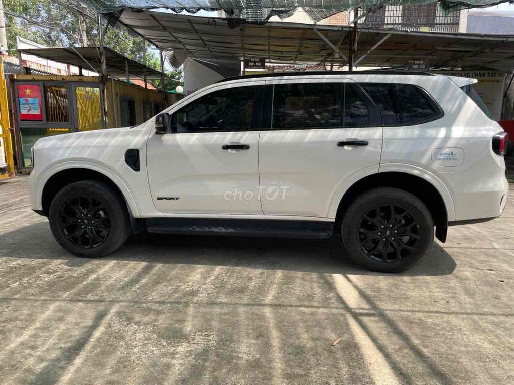 Ford Everest 2023 2.0 Sport-sx 36.000 km. Mua bán Ô tô tại Thành phố Thủ Đức Tp Hồ Chí Minh được đăng bởi Long hình 4