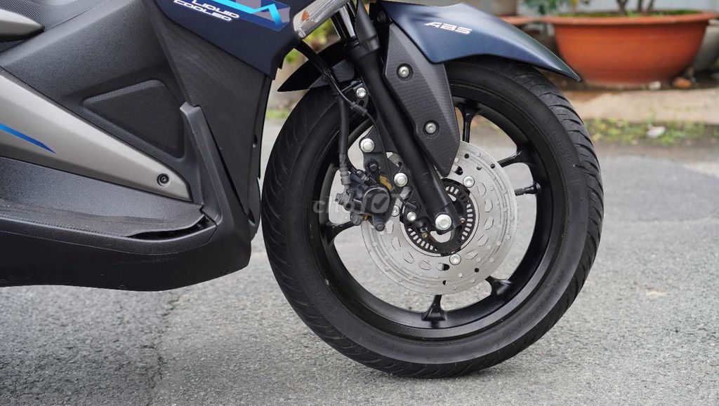 Chuyên NVX -Yamaha NVX 155 ABS Xanh Nhám - Biển SG. Mua bán Xe máy tại Quận Tân Phú Tp Hồ Chí Minh được đăng bởi Đỗ Hoàng hình 4