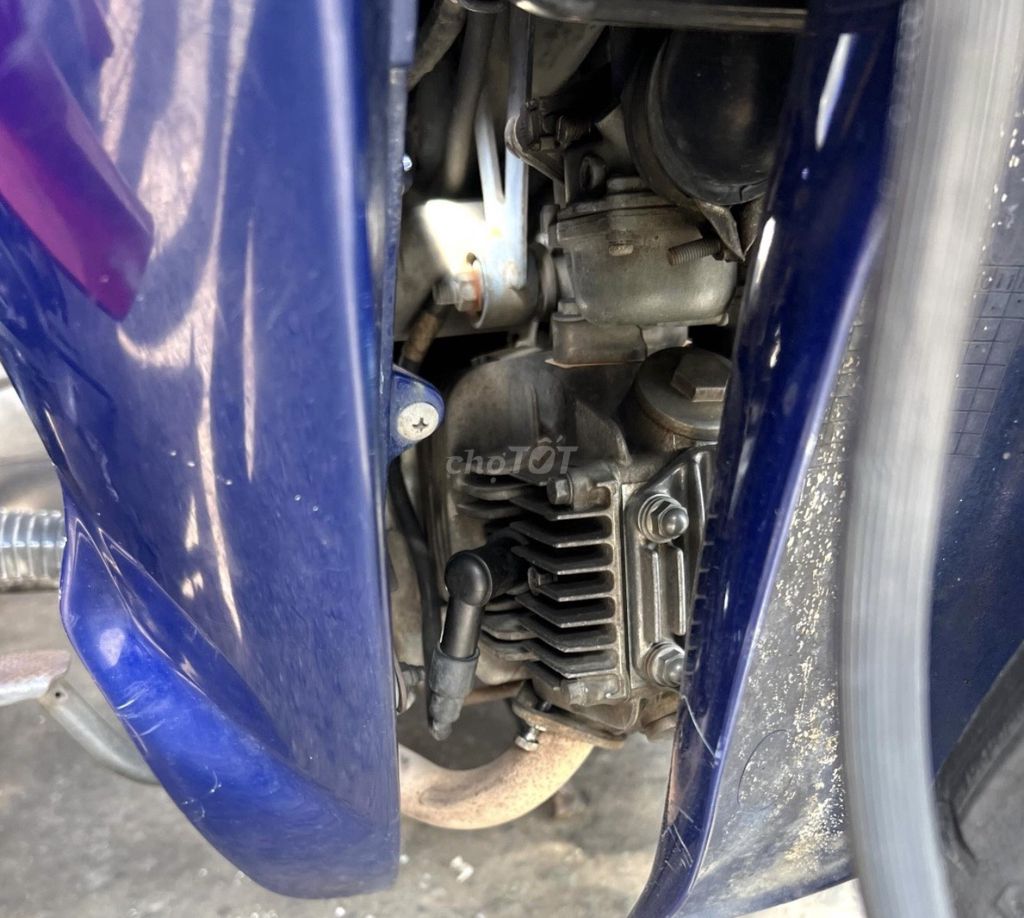 Honda - future 2003 - màu xanh - máy zin, vỏ zjn. Mua bán Xe máy tại Quận 7 Tp Hồ Chí Minh được đăng bởi Hi Long hình 1