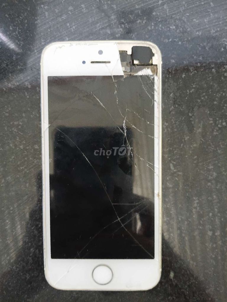 Apple iPhone 5 Trắng. Mua bán Điện thoại tại Quận 10 Tp Hồ Chí Minh được đăng bởi Huynh An Tran hình 1