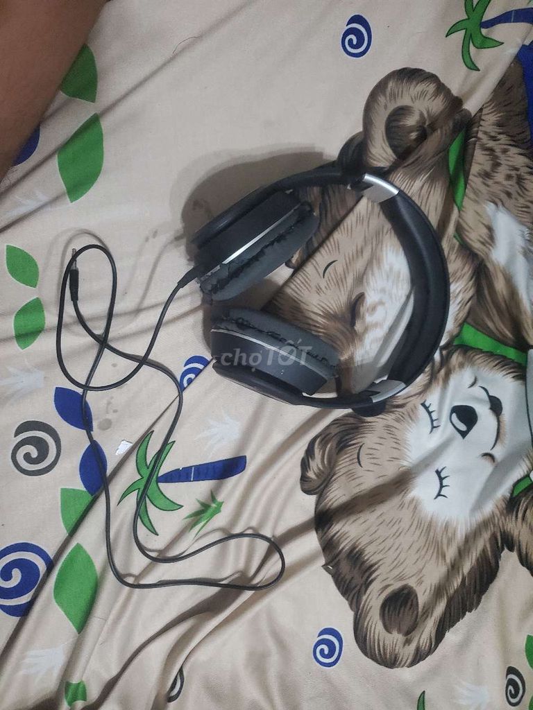 Tai nghe chụp tai có dây Đen. Mua bán Tivi, Âm thanh tại Quận Bình Tân Tp Hồ Chí Minh được đăng bởi Đỗ Nguyên hình 1