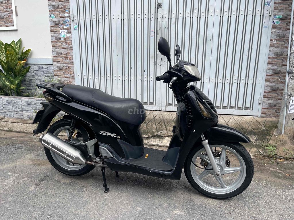 Honda SH 150i 2005 Bstp 9 красивая автовладелица супер вкусная машина