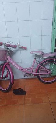 Xe đạp trẻ em. Mua bán Xe đạp tại Quận 10 Tp Hồ Chí Minh được đăng bởi Hang Vuong