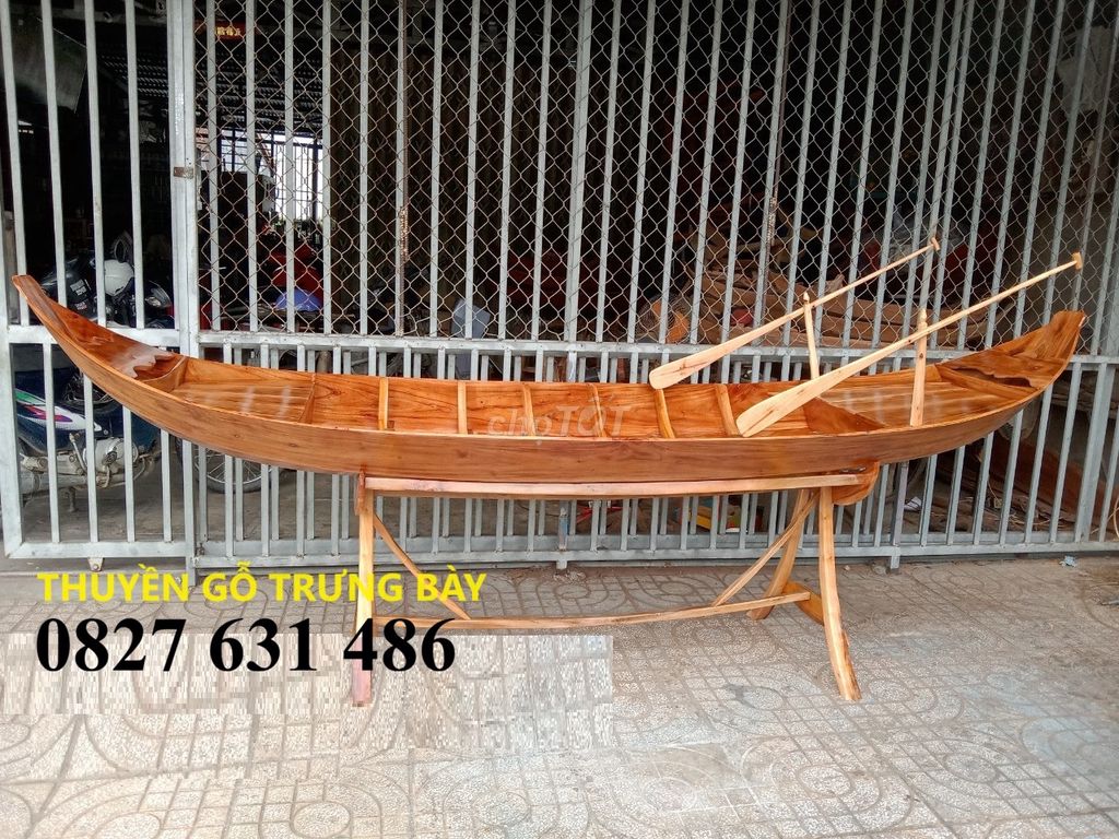 Thuyền gỗ trưng hải sản, xuồng gỗ trang trí decor. Dịch vụ nhà cửa khác tại Quận Tân Phú Tp Hồ Chí Minh được đăng bởi Chi Trần hình 1