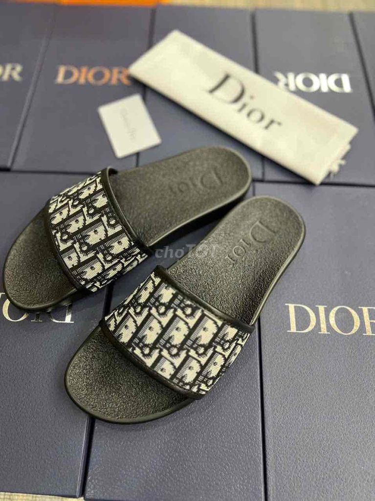 Dép Dior LA Quai Hoạ Tiết