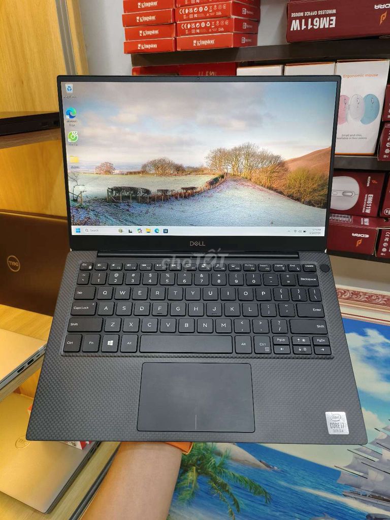Dell XPS 7390 i7-10710U 13.3 inch 16GB/512GB. Mua bán Laptop tại Thành phố Biên Hòa Đồng Nai được đăng bởi LAPTOP BIÊN HOÀ hình 1