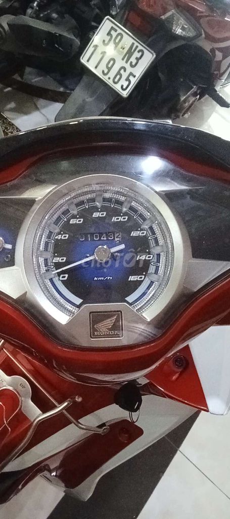 Honda future Trắng 1400 km. Mua bán Xe máy tại Huyện Bình Chánh Tp Hồ Chí Minh được đăng bởi Xe Máy Tiến Phát hình 2