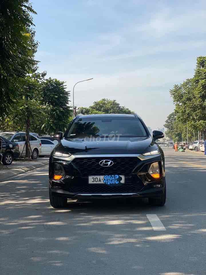 Hyundai Santa Fe 2019 2.2L - 78000 km. Mua bán Ô tô tại Quận Long Biên Hà Nội được đăng bởi Xuân Car hình 2