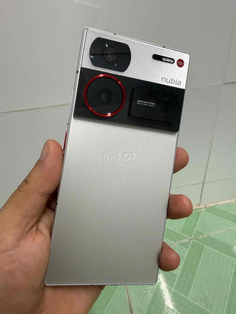 Nubia Z60 Ultra 256GB Bạc. Mua bán Điện thoại tại Thành phố Bến Tre Bến Tre được đăng bởi Lê Trường hình 1