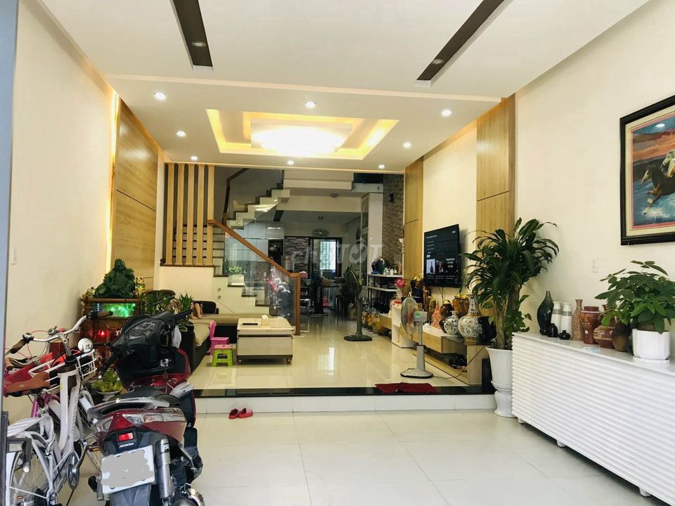 Bán nhà phố 3 tầng đường Nguyễn Hữu Dật, Q. Hải Châu_ Giá 12 tỷ tl