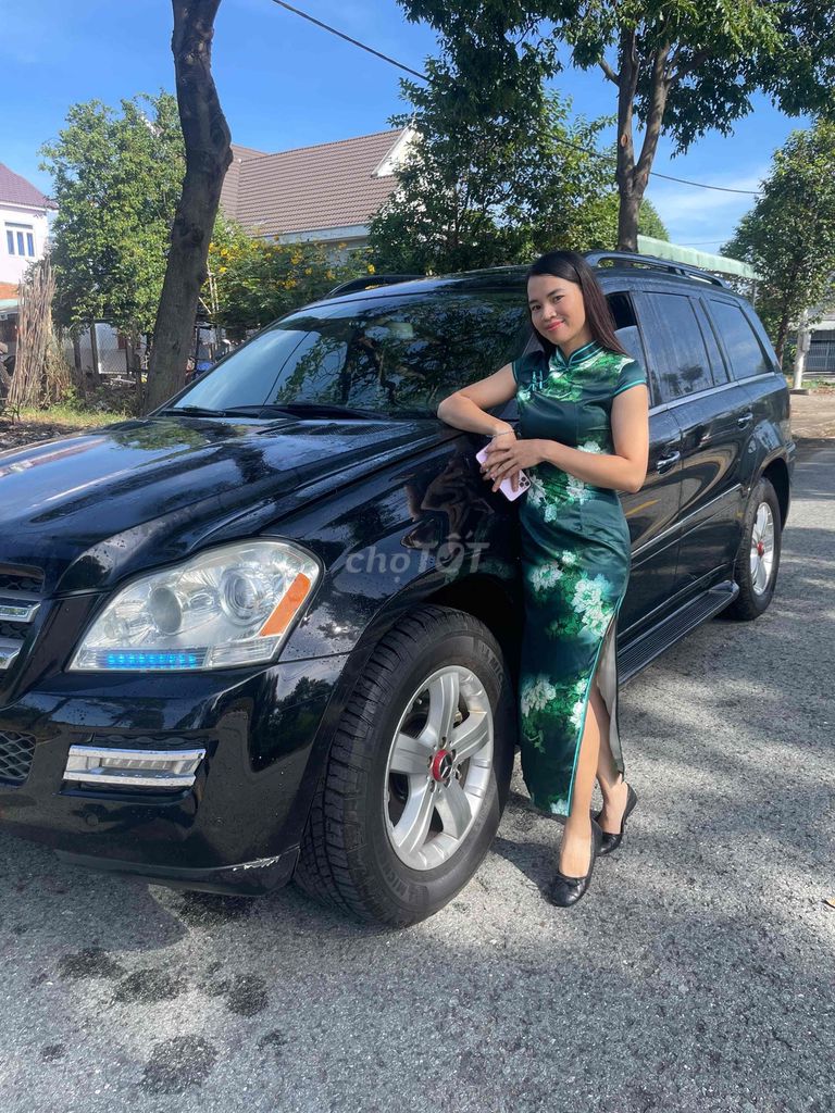 Mercedes Benz GL 450 Class 2006 - 100000 km. Mua bán Ô tô tại Thành phố Thủ Dầu Một Bình Dương được đăng bởi Trường Tồn hình 2