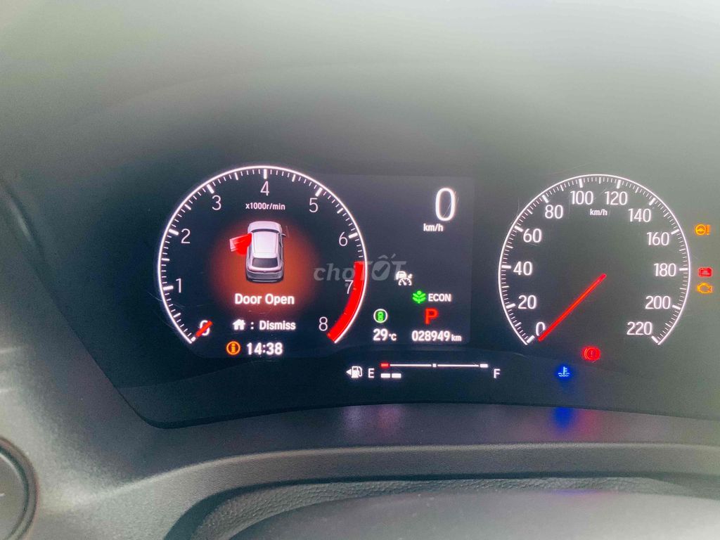 Honda HRV RS 2022  - 29000km Siêu Đẹp Hãng Bán. Mua bán Ô tô tại Quận 7 Tp Hồ Chí Minh được đăng bởi Honda Ôtô SG Quận 7 hình 6