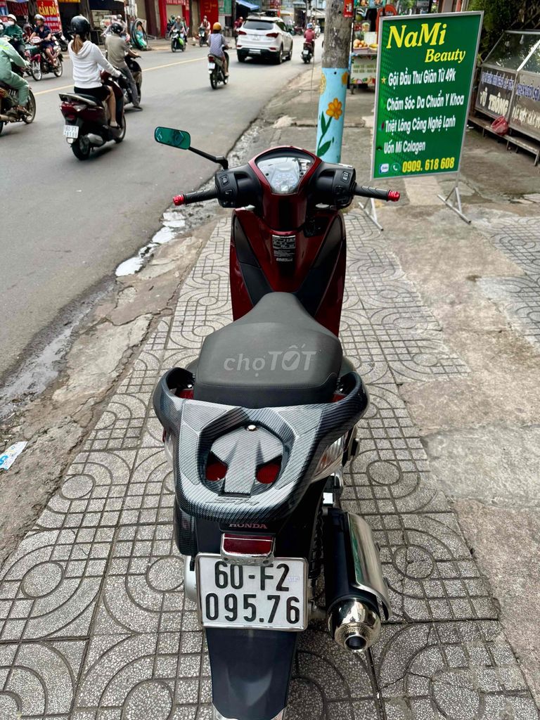 🔵🔵 SH 150 đỏ đen 2016 khoá Smarkey xe đẹp có góp. Mua bán Xe máy tại Thành phố Biên Hòa Đồng Nai được đăng bởi XE MÁY CŨ THÀNH MỸ  hình 5