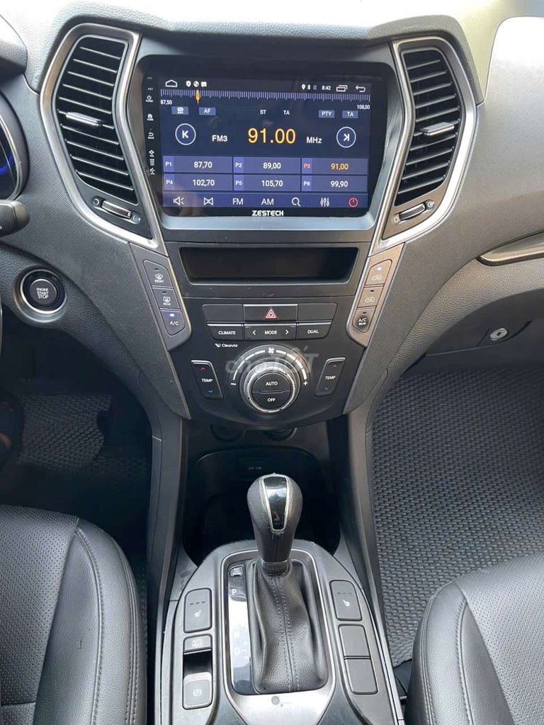 Santafe full dầu 2 cầu 2015 đẹp. Mua bán Ô tô tại Thành phố Dĩ An Bình Dương được đăng bởi Huy Luân Auto hình 6