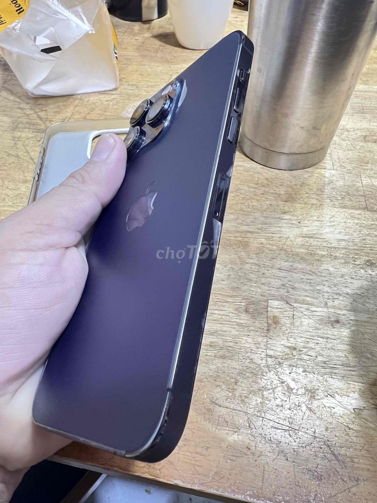 Apple iPhone 14 Pro Max Tím 5G 256 gb. Mua bán Điện thoại tại Quận 4 Tp Hồ Chí Minh được đăng bởi Duy Hung hình 1