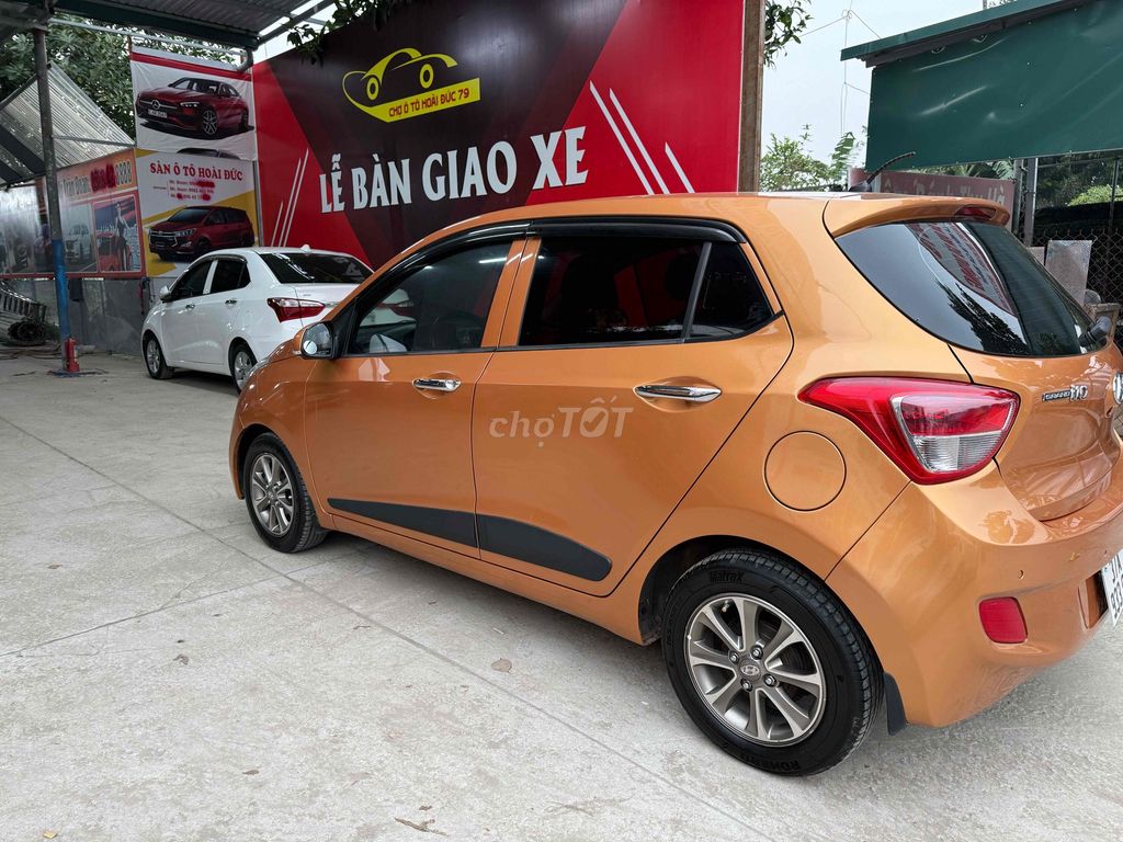 Hyundai Grand i10 2014 AT 1.2 hatchback 110000 km. Mua bán Ô tô tại Huyện Hoài Đức Hà Nội được đăng bởi Tran Tuan hình 2