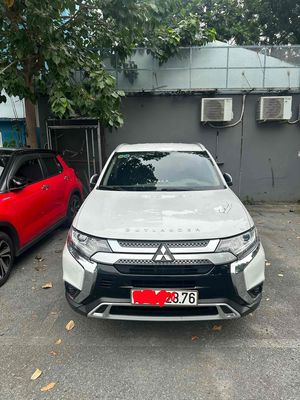 Mitsubishi Outlander 2020 2.0 CVT - 40000 km