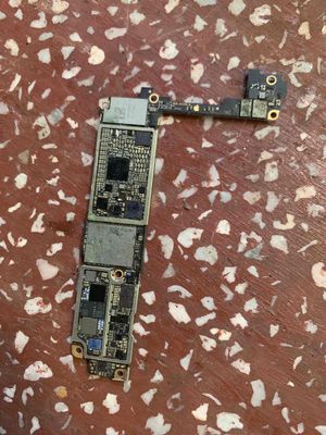 main sống iphone 7 thường