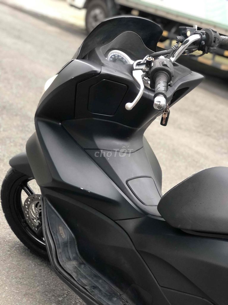 PCX đk 2016 bstp máy êm zin. Mua bán Xe máy tại Huyện Hóc Môn Tp Hồ Chí Minh được đăng bởi Xe Máy Bùi Phong hình 7