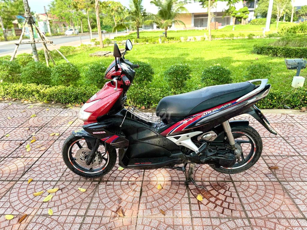 🛵Honda Air Blade 110 Máy Zin Êm Cực Kì Ngon. Mua bán Xe máy tại Huyện Phong Điền Cần Thơ được đăng bởi Danh Hà hình 5