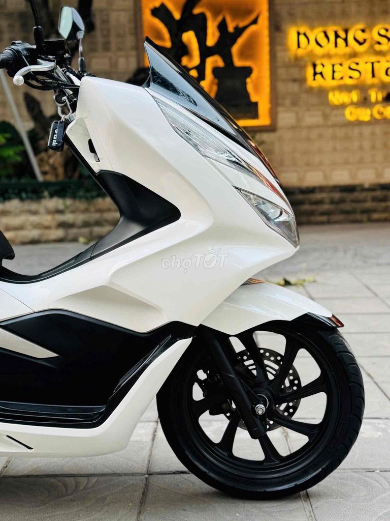 Pcx 125fi fom mới đèn led khoá smartkey cuối 2019. Mua bán Xe máy tại Quận Cầu Giấy Hà Nội được đăng bởi nguyễn bích thuỷ hình 9