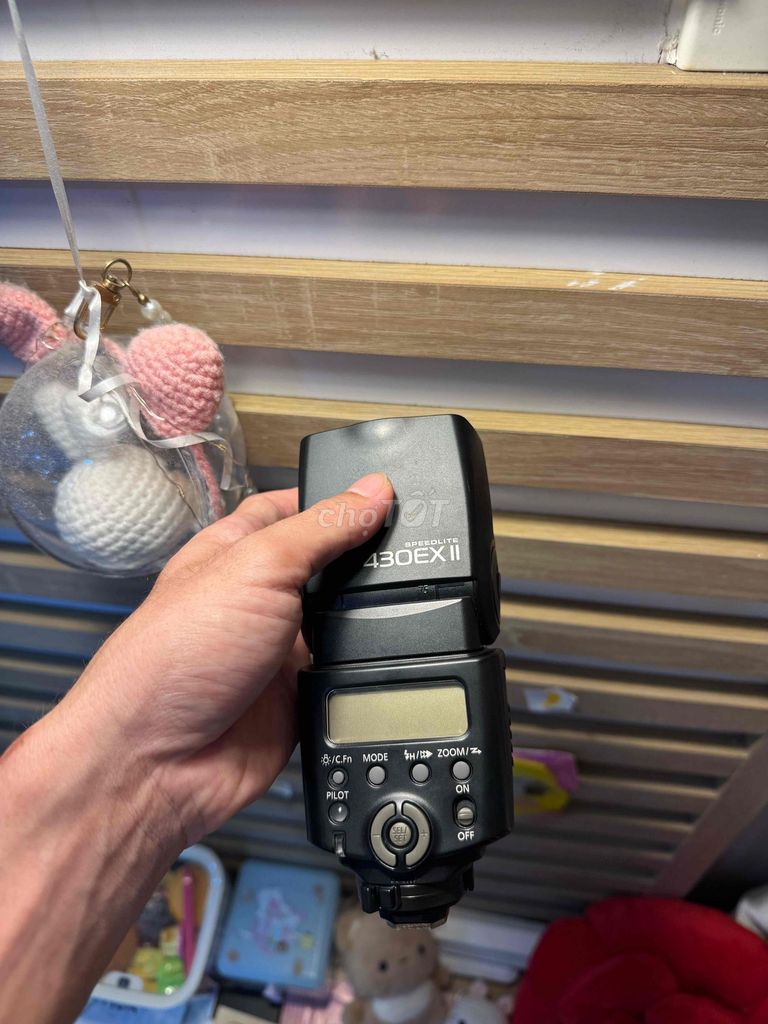 Đèn flash Canon Speedlite 430EX II Đen. Mua bán Máy ảnh, Máy quay tại Quận Ninh Kiều Cần Thơ được đăng bởi Ngô đại triều hình 1