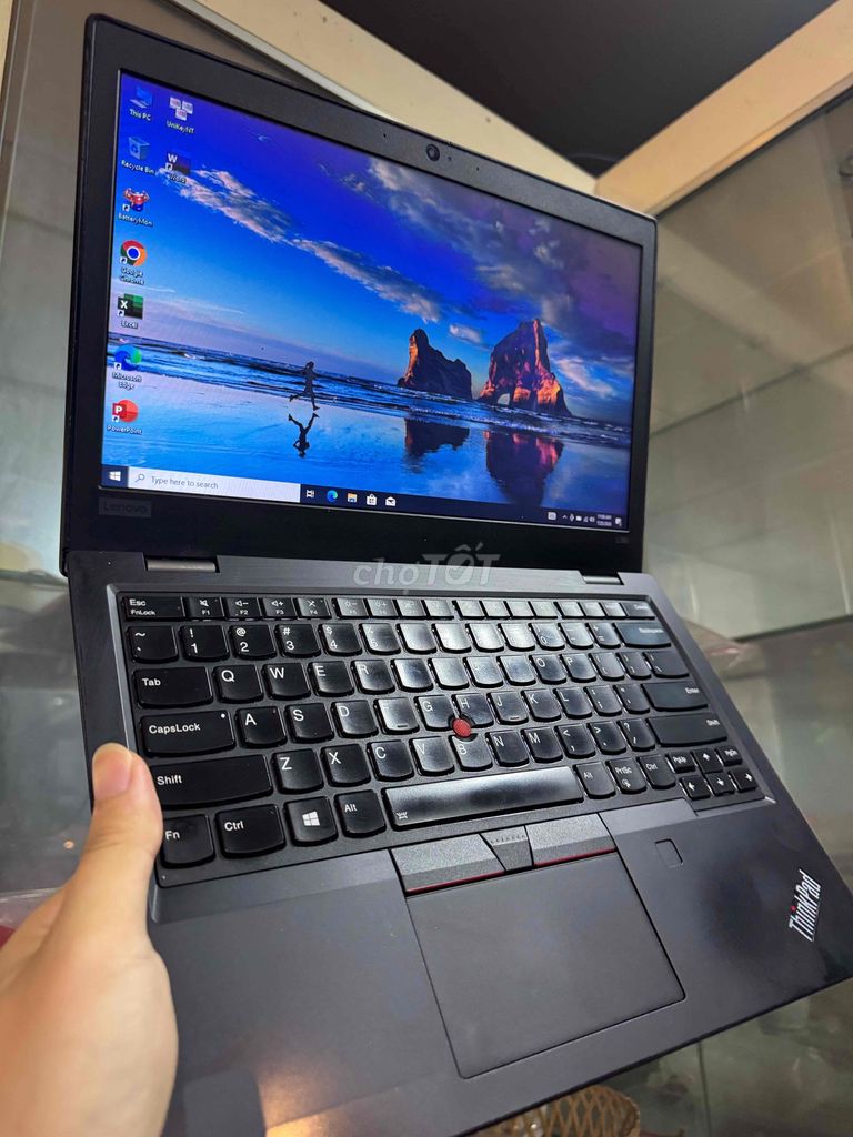 Lenovo Thinkpad I5 8250u 13.3 inch 8GB/256GB FHD. Mua bán Laptop tại Quận Gò Vấp Tp Hồ Chí Minh được đăng bởi Thanh lí cầm đồ hình 1