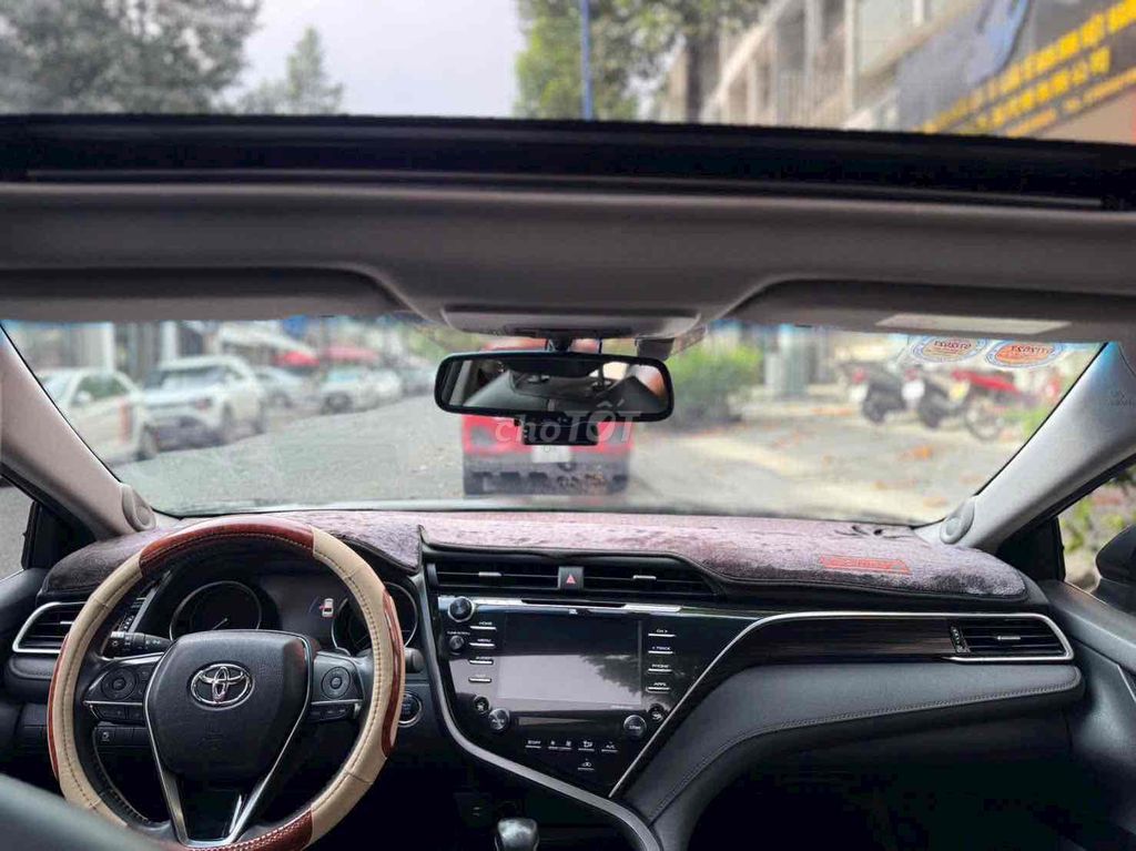 Toyota Camry 2020 2.5 Q Đen 55000 km. Mua bán Ô tô tại Quận Bình Thạnh Tp Hồ Chí Minh được đăng bởi phuongneo hình 5