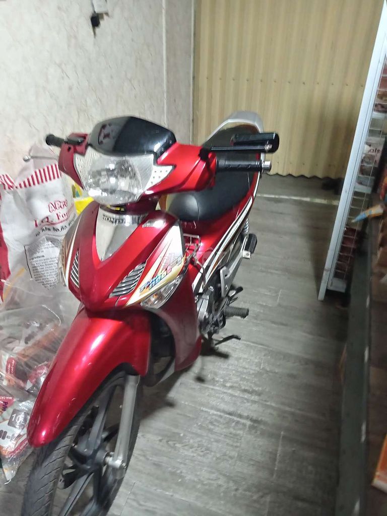 Cần bán con future neo. Mua bán Xe máy tại Quận Thốt Nốt Cần Thơ được đăng bởi nguyen hình 1