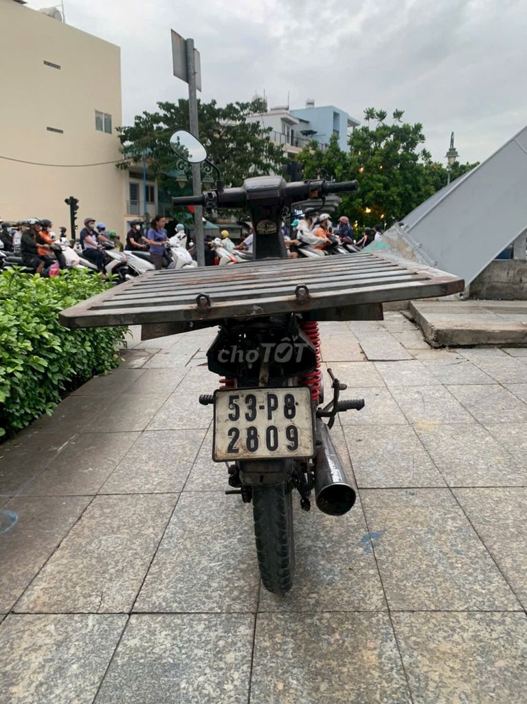 Xe chở hàng. Mua bán Xe máy tại Quận 11 Tp Hồ Chí Minh được đăng bởi Huyen hình 2