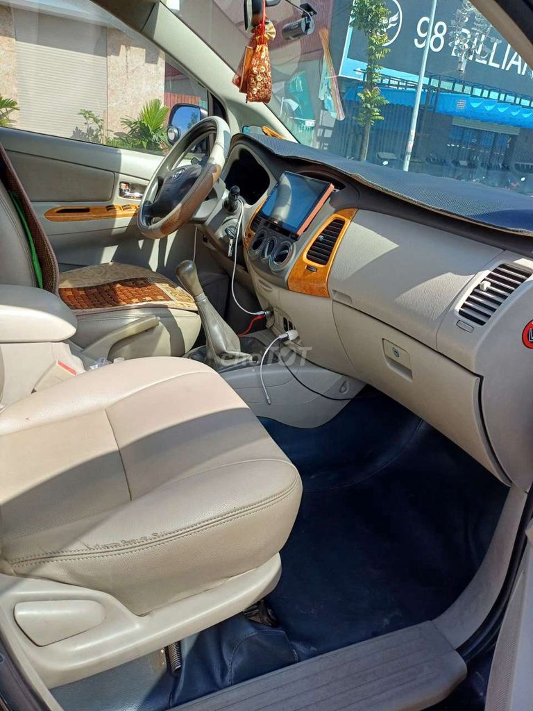 Toyota Innova 2011 G - chạy 250000 km. Mua bán Ô tô tại Quận Hà Đông Hà Nội được đăng bởi Đoàn Phương Ô tô Cũ hình 10