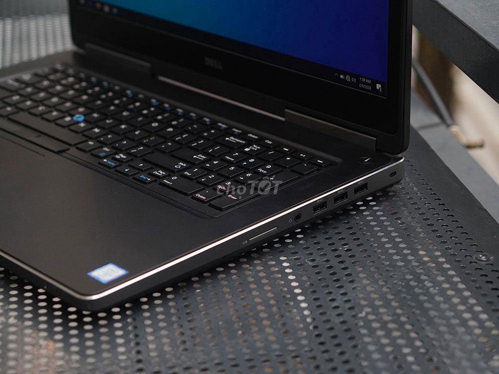 Máy Trạm Dell Xeon E3 Màn 17.3 inch Siêu Đẹp. Mua bán Laptop tại Quận 1 Tp Hồ Chí Minh được đăng bởi HUY hình 1