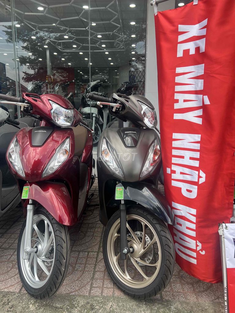 Xã kho bán gấp Vision 50CC-110CC đủ màu. Mua bán Xe máy tại Quận 12 Tp Hồ Chí Minh được đăng bởi Thanh Hằng hình 7