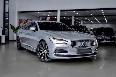 Volvo S90 2023 - 7.500 km siêu lướt. Có trả góp.