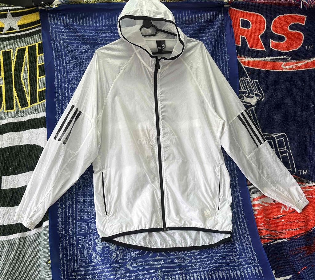 Áo khoác Adidas nam trắng XL Polyester cũ. Mua bán Quần áo tại Thành phố Thủ Đức Tp Hồ Chí Minh được đăng bởi Phạm Hoàng Trung hình 1