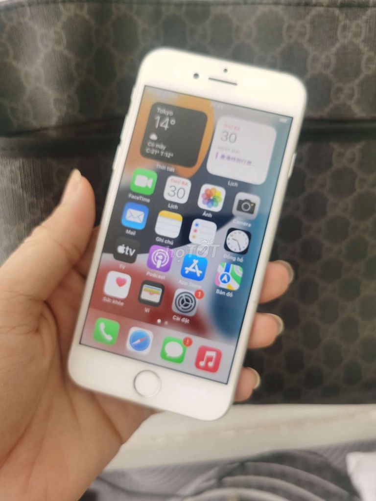 Iphone 7 q.tế zin sạch đẹp full có gl. Mua bán Điện thoại tại Quận Bình Tân Tp Hồ Chí Minh được đăng bởi Thanh Lý Chất Lượng hình 1