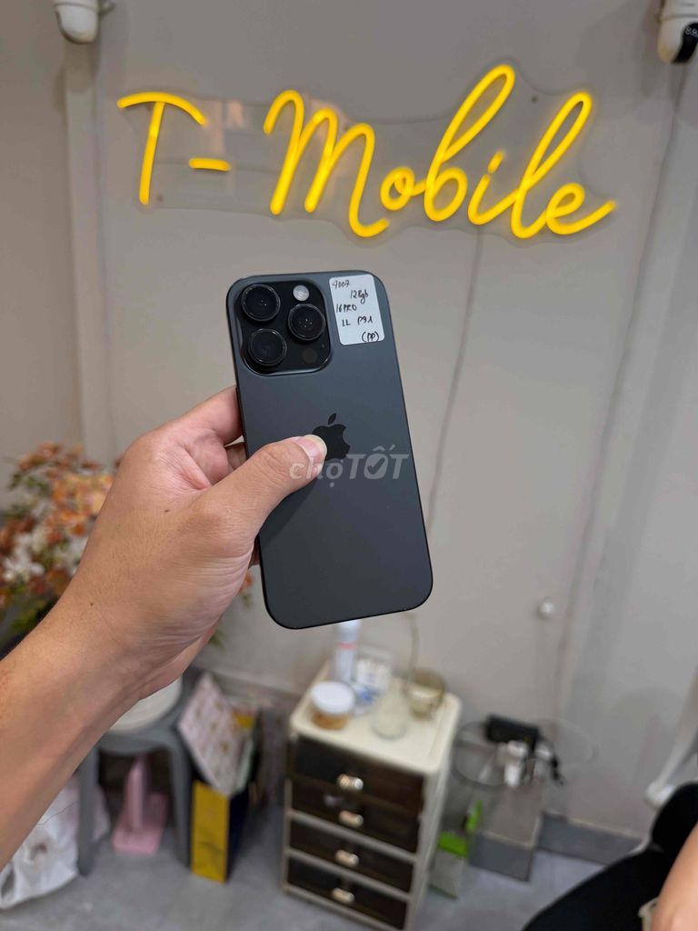 16 Pro 128Gb Quốc Tế zin all vỏ đẹp pin 91%. Mua bán Điện thoại tại Quận Thanh Xuân Hà Nội được đăng bởi Ngô Tráng T Mobile hình 1