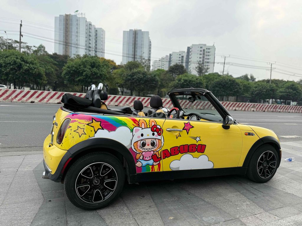 Mini Cooper 2005 S mui Trần siêu kute đẹp giá rẻ. Mua bán Ô tô tại Thành phố Thuận An Bình Dương được đăng bởi Kim Nam Auto Tom  hình 8